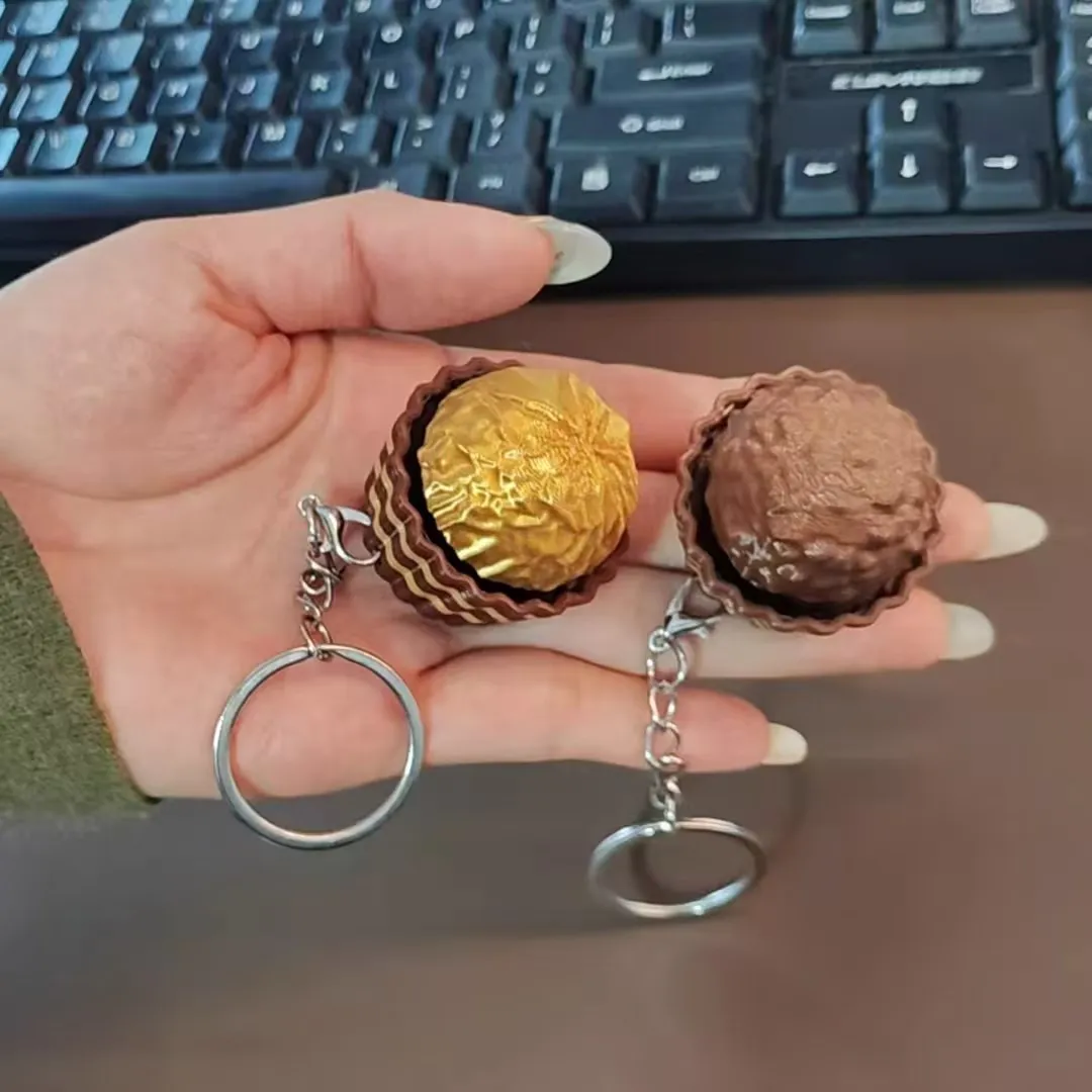 ドバイチョコレートキーボードキーホルダーストレス解消フィジェ - Food Grocery Snacks のレビューと価格